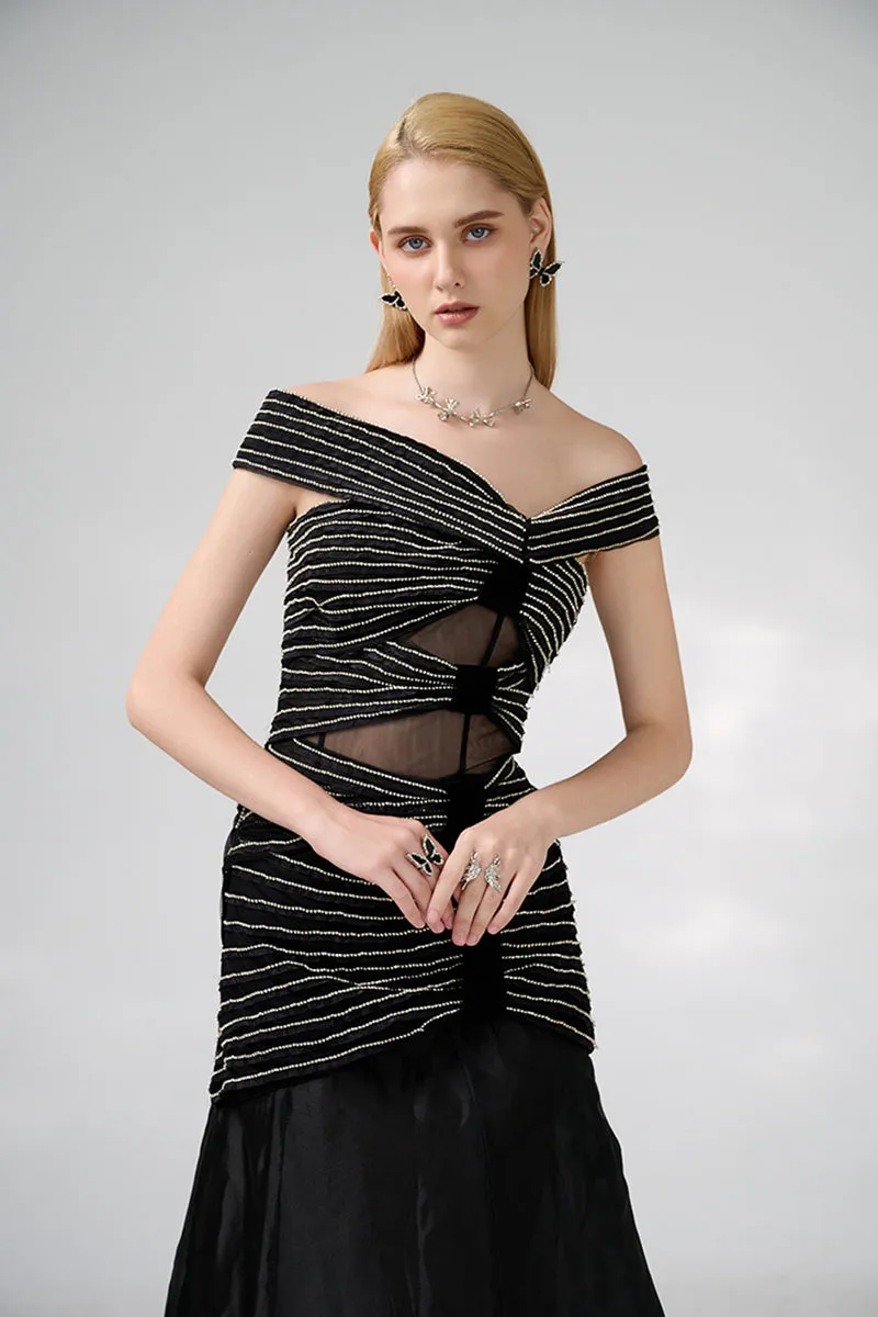 BLACK OFF-SHOULDER FLOOR LENGTH GOWN