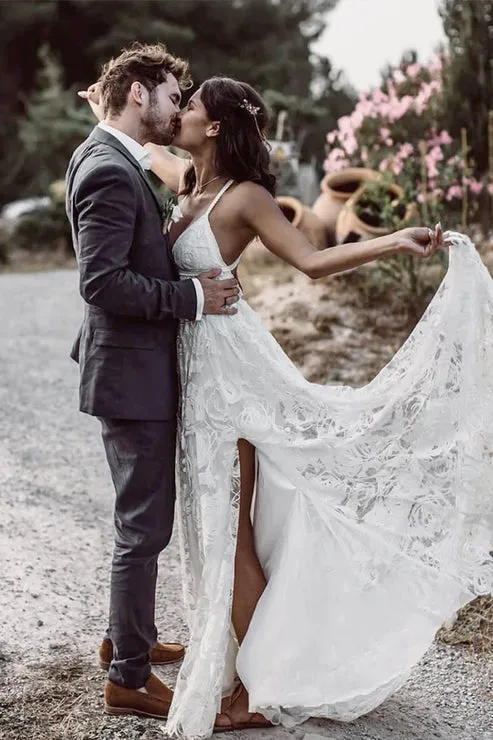 Luolandi Luxury Lace Chic Halter A-Line Bohemian Wedding Dress with Slit Bridal Gowns Sexy